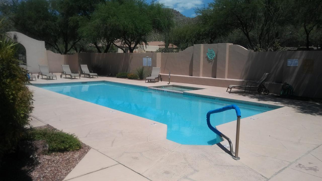투산 Casitas At Sabino Springs 아파트 호텔 외부 사진